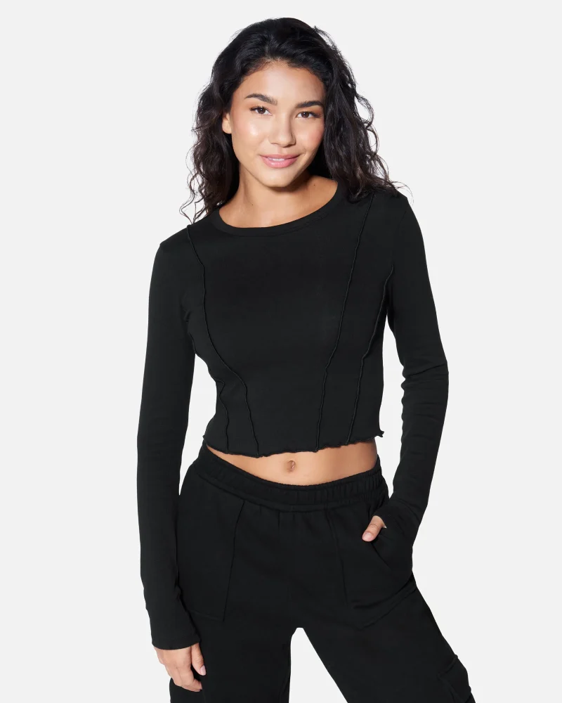 essential long sleeve easy living top scaled