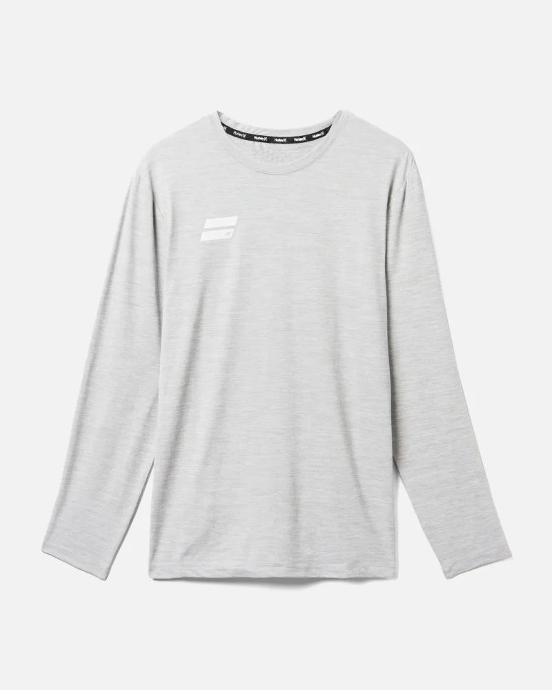 exist performance long sleeve tee